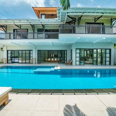 Villa Okenada - Modern 5-Bedroom Pool Villa In Berawa! Canggu  Luaran gambar