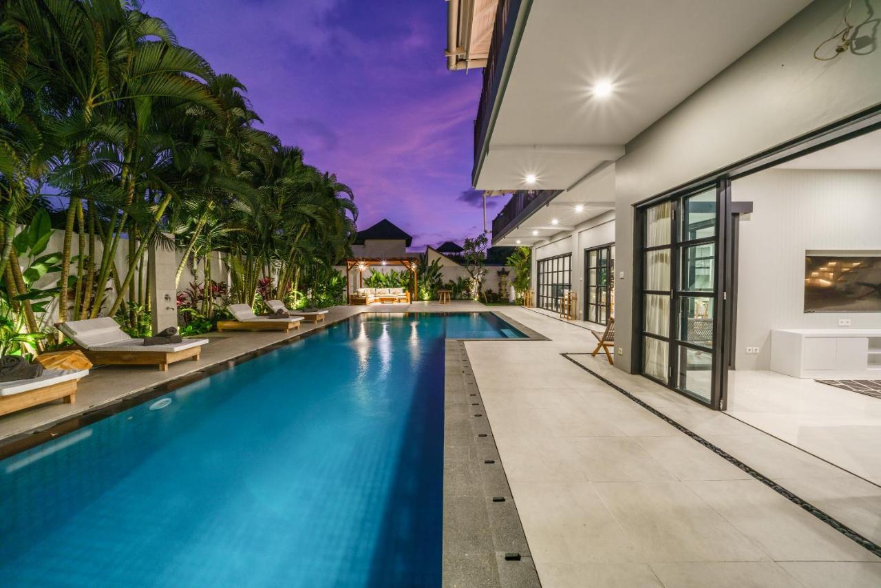 Villa Okenada - Modern 5-Bedroom Pool Villa In Berawa! Canggu  Luaran gambar