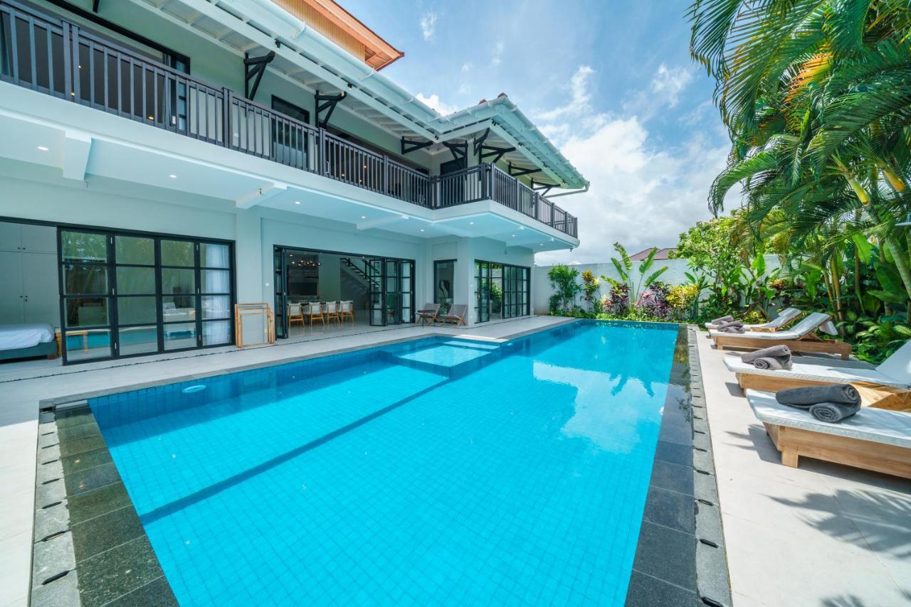 Villa Okenada - Modern 5-Bedroom Pool Villa In Berawa! Canggu  Luaran gambar