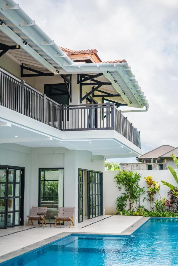 Villa Okenada - Modern 5-Bedroom Pool Villa In Berawa! Canggu  Luaran gambar